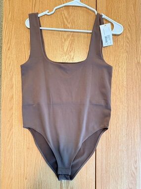 A New Day Brown Seamless Bodysuit Size L NWT Neutral Stretch Tank